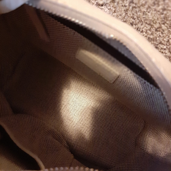 Handbag - Picture 3 of 6